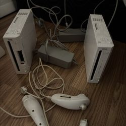 Nintendo Wii Bundle 