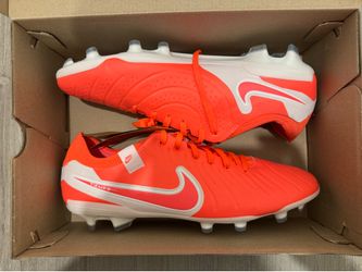 Nike tiempo pro soccer cleats size 11.5