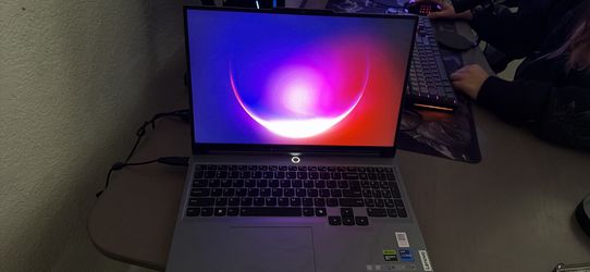 Lenovo Legion 5i (RTX 4060, Intel i9)