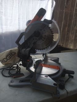 RIDGID 15 Amp 10 in Dual Miter Saw With LED Line Indicator