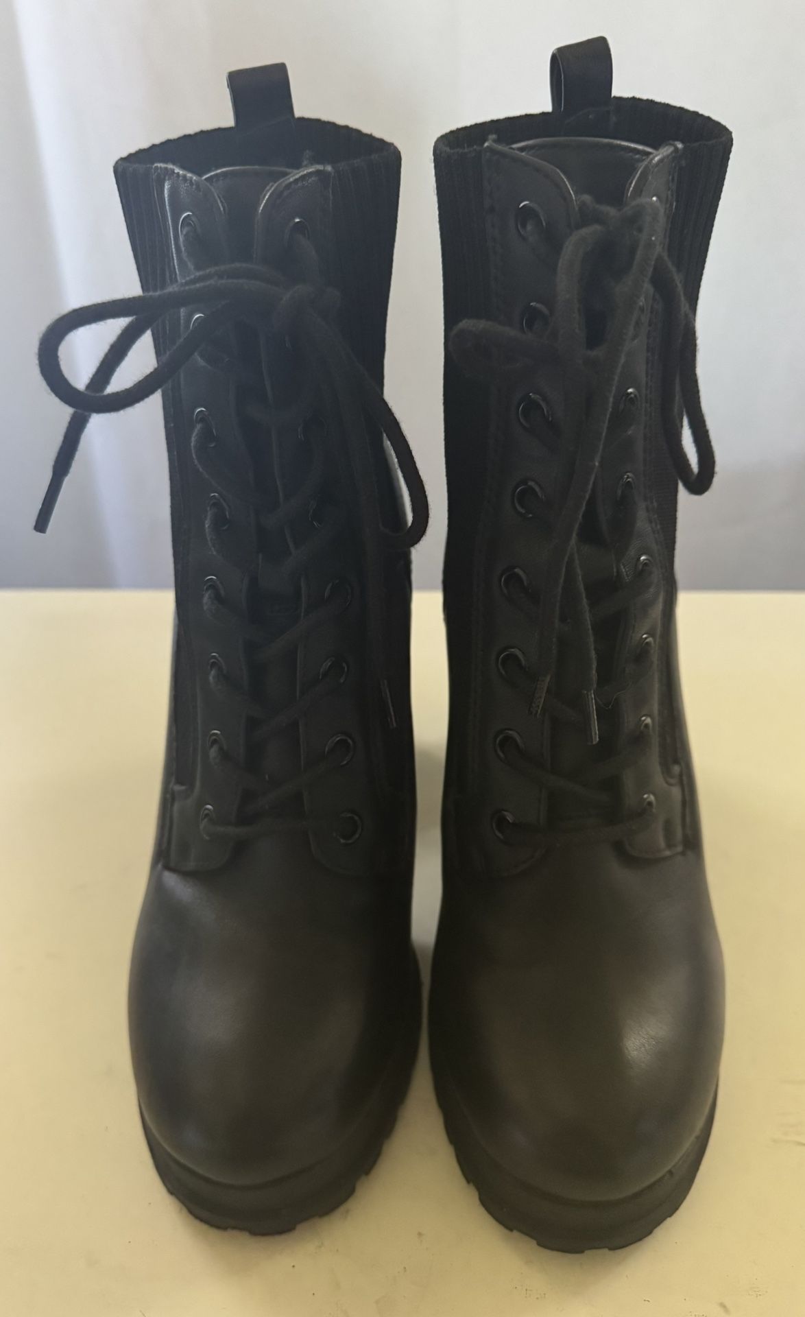 Aldo Rebellious black/fabric Size 7.5 NEW NOBOX