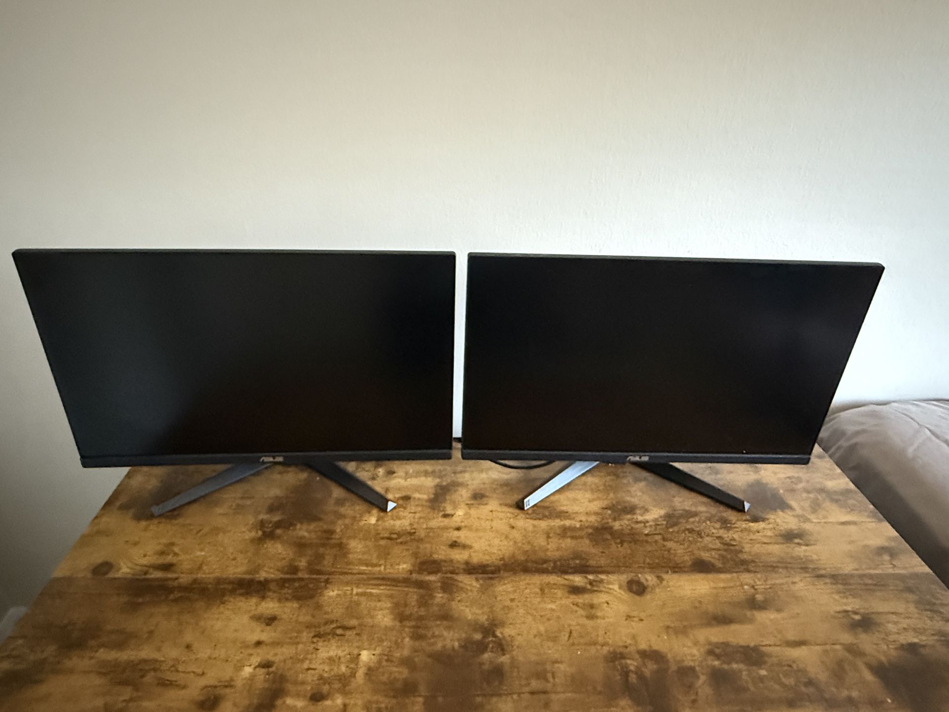 ASUS TUF Gaming 23.8in 1080P Monitor (x2) - 180hz