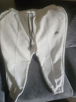 Brand new Nike tech Size 2x $70