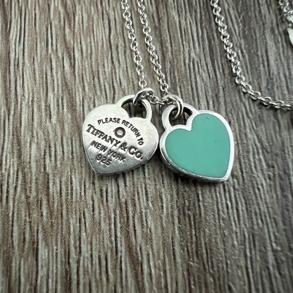 Tiffany & Co, mini blue enamel heart with diamond