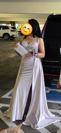 $200 Prom Dress size 4