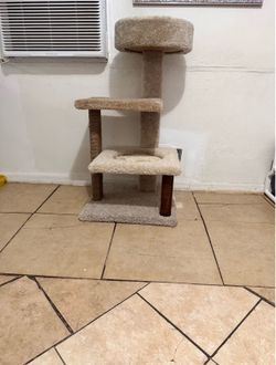 Cat tree