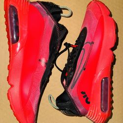 Brand New Nike Air Max 290 Size 13 in Black/Red