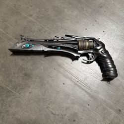 Destiny-Inspired Thorn Hand Cannon Cosplay Prop (Foam)