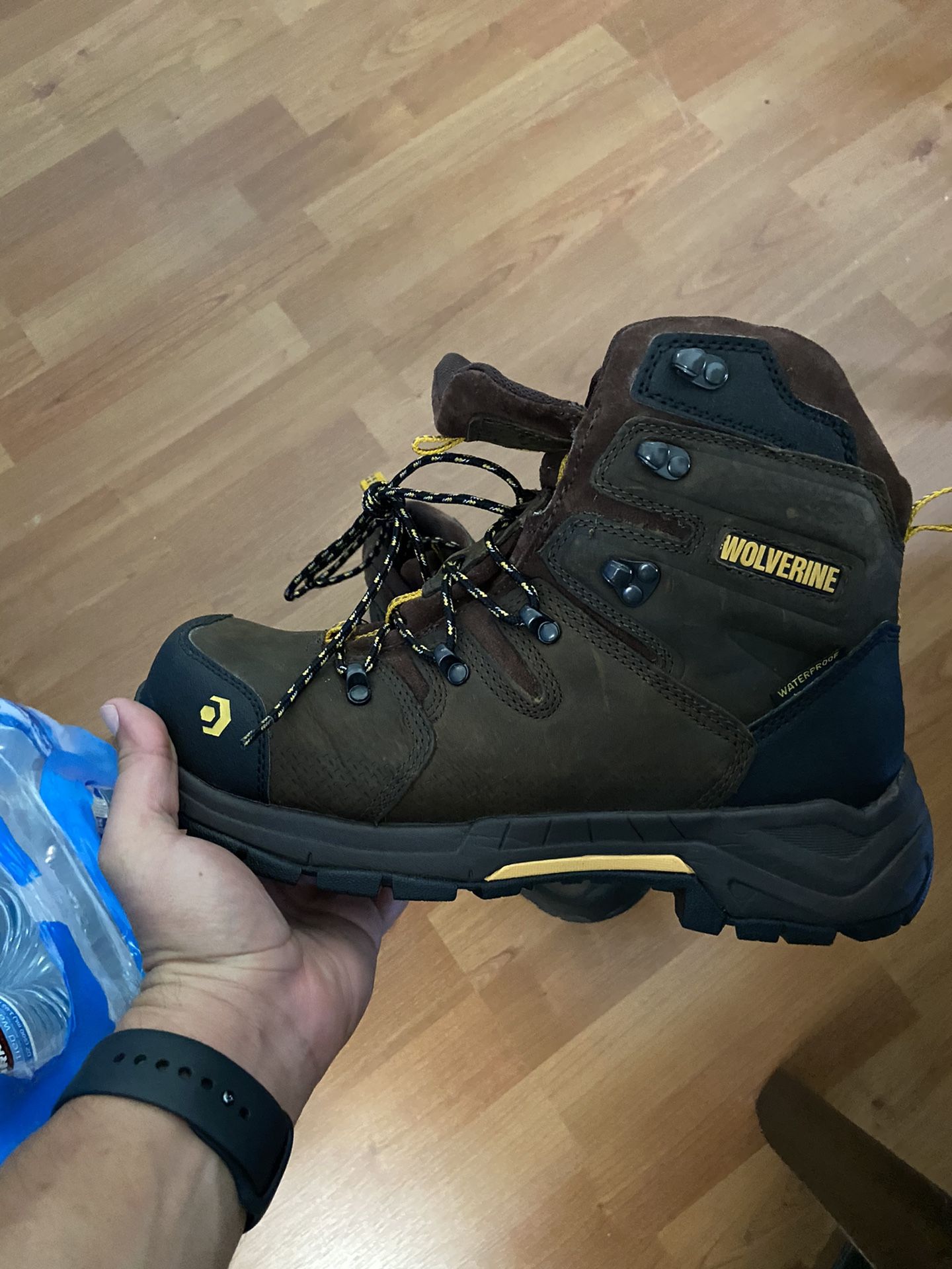 Brand new men’s work boot waterproof Wolverine steel toe