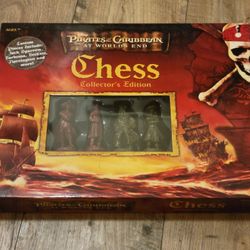 Pirates of the Caribbean At Worlds End Chess Set