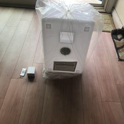 Toys With Remote Color Changing Sensory Led Light Brand New Never Open 