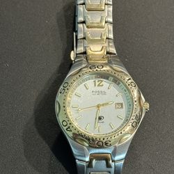 Fossil Silver and Gold Blue Am-3424 100 Meters Men's Dress/Dive. New battery installed, great condition!