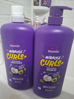 New aussie shampoo and conditioner set