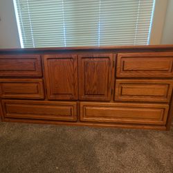 Very Well Made Dresser