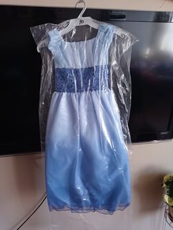 Blue dress
