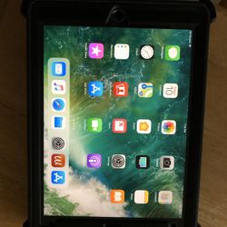 iPad Pro 9.7 inch WiFi and Data