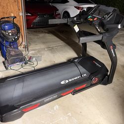 BXT116 Bowflex Treadmill