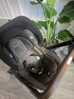 Evenflo Shyft dualride
