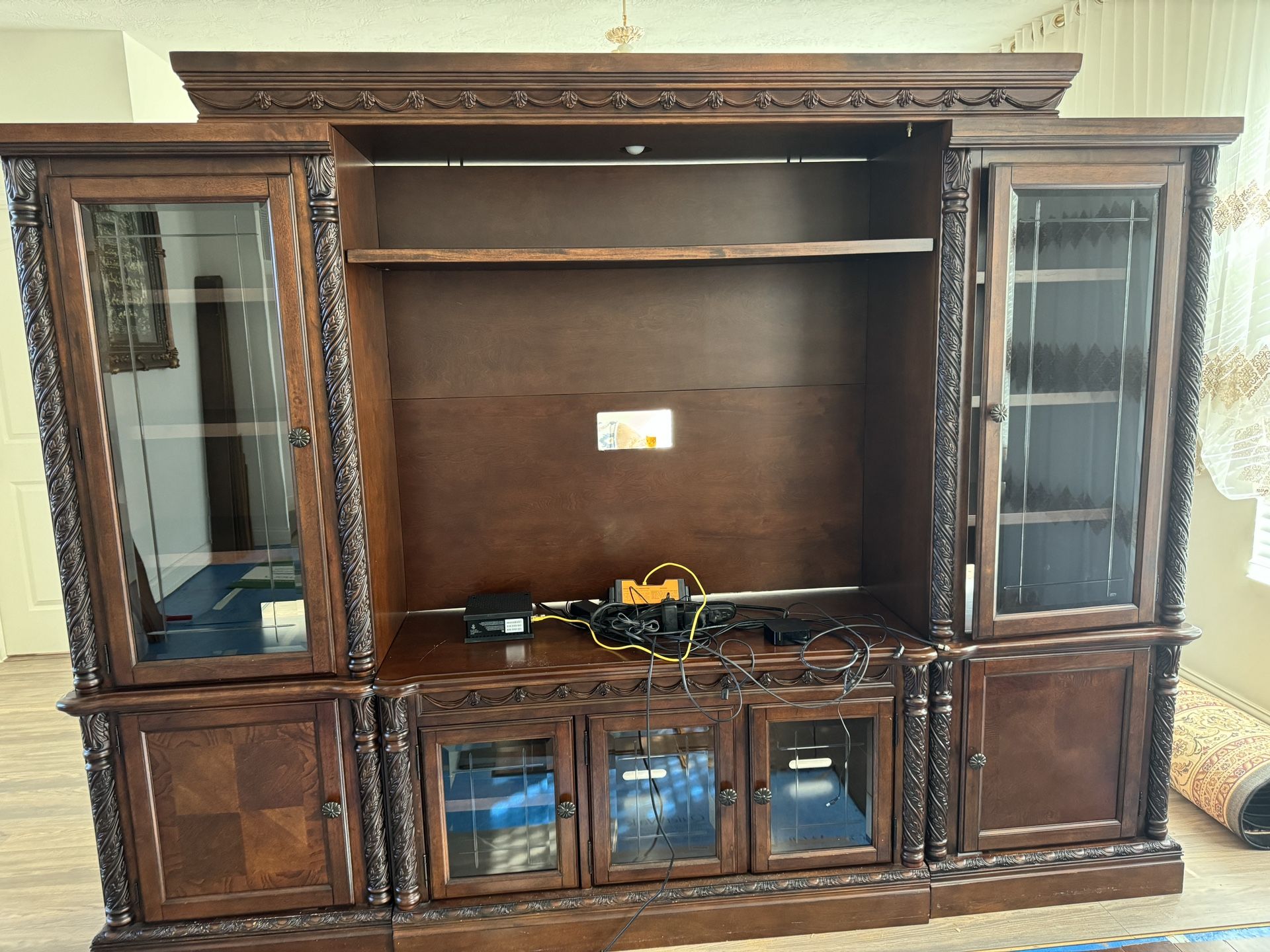 Tv Stand 