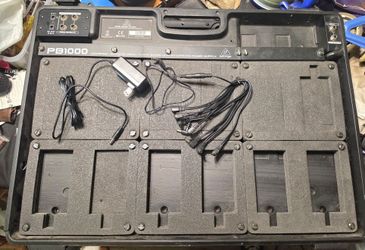 Behringer PB1000 Pedalboard with Power Supply 