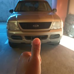 2002 Ford Explorer