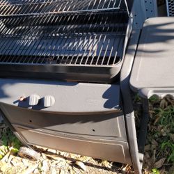 Clean Ready To Use 28 1/2" Kenmore 2 Burner BBQ Gas Grill Side Burner