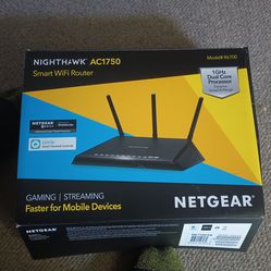 Netgear Nighthawk AC1750 WiFi Router