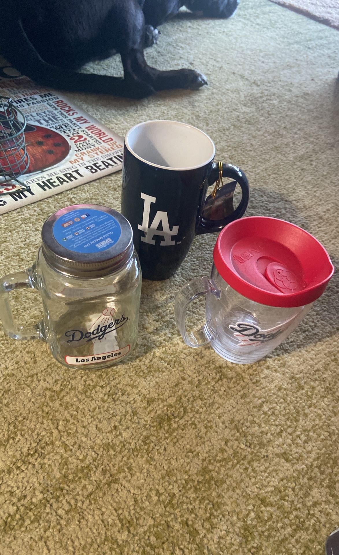 Dodgers Cup Ensemble 20$ For All  Blue Cup Is NWT 