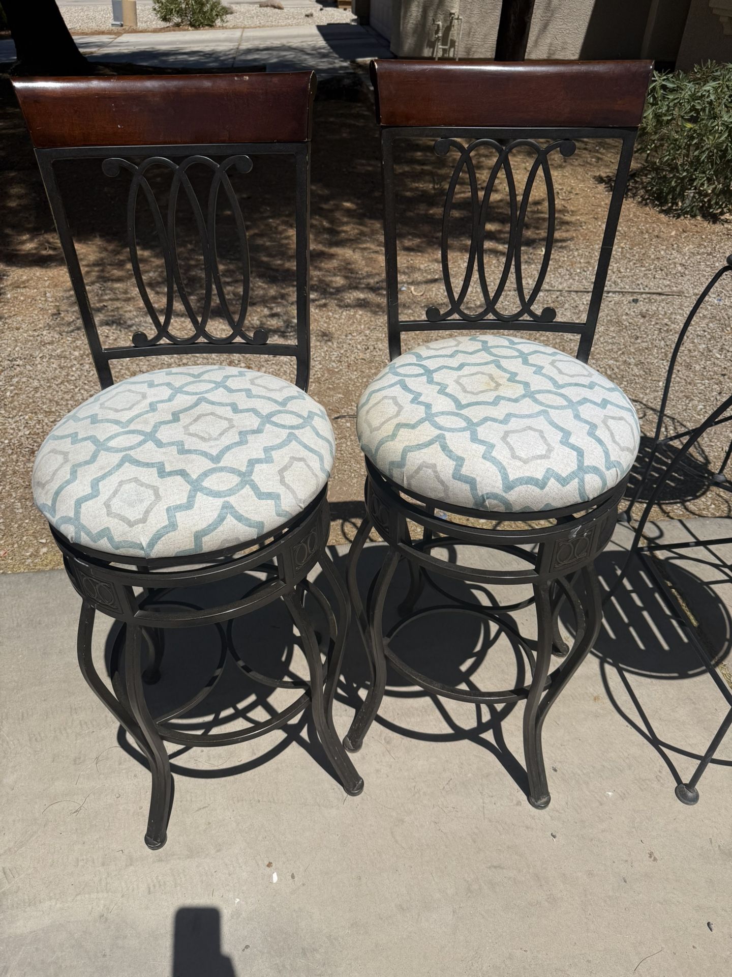 Set 2 Bar Stools