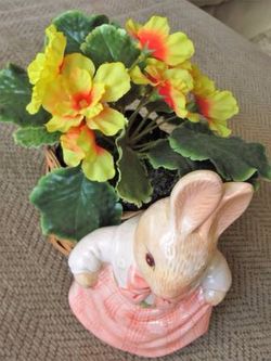 Easter Lady Bunny Rabbit Basket Flower Holder with Flowers. Measures 7" tall. Old and cute.