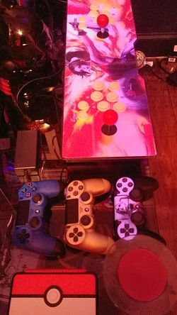 Ps4 brand new controllers