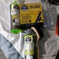 Fabric cleaners with brush from chemical guys 5pcs,,,, all new,,,