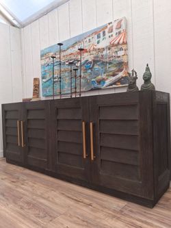 Restoration hardware Grand Shutter media console, sideboard. Delivery