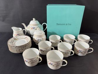 Tiffany and Co Limoges Audubon Cup & Saucer ( 8available)