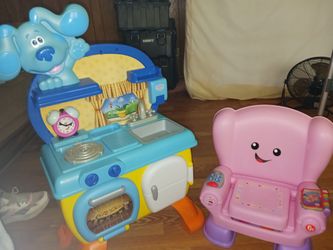 Blues Clues Play Kitchen And Learning Chair