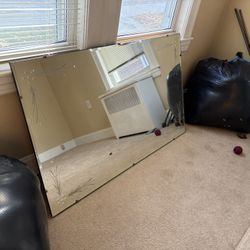 Beautiful Vintage Wall Mirror 