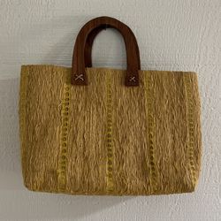 Straw Bag With Wood Handles