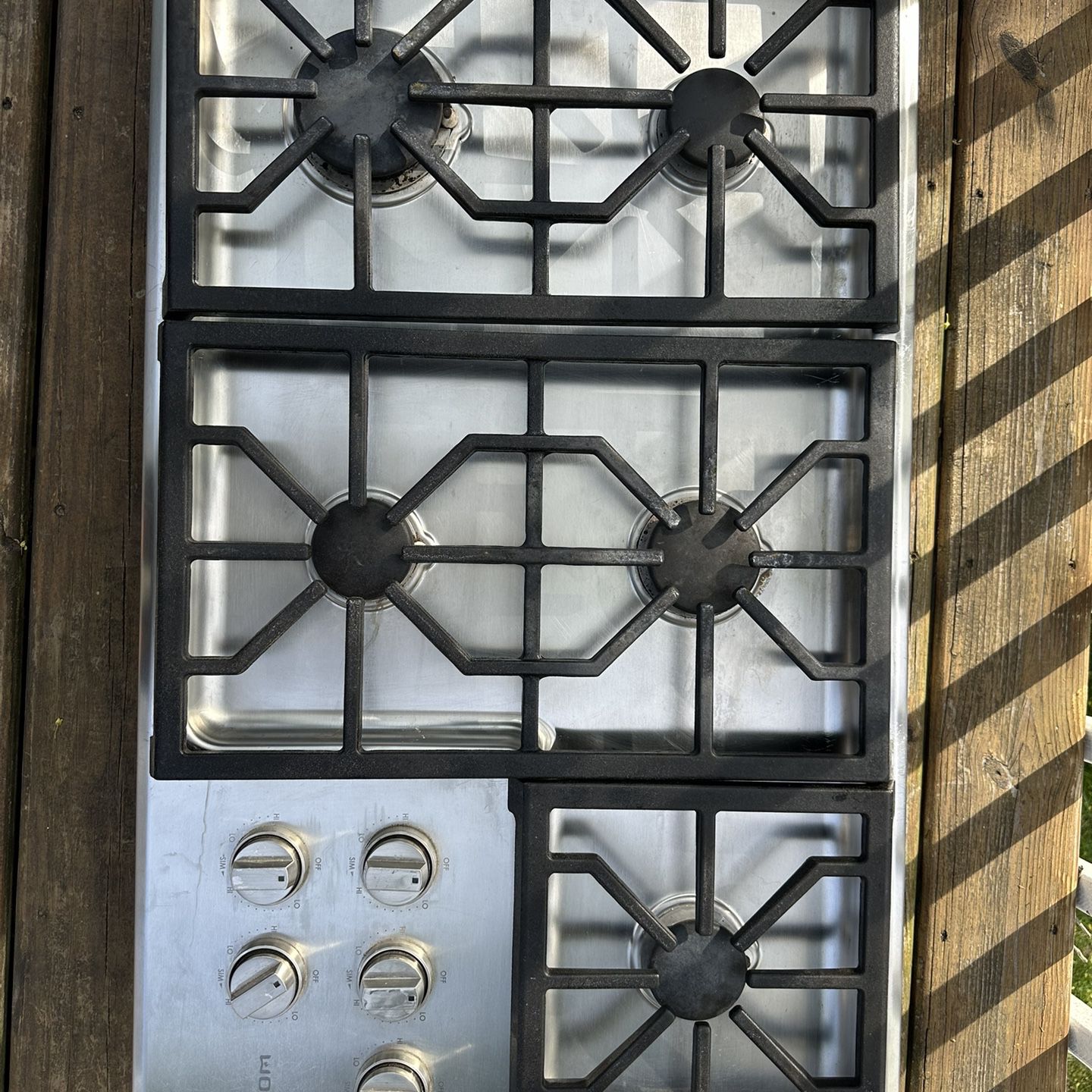 Wolf Gas Cooktop 