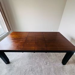 Dining Table for 6-10 persons /Solid Wood / Extendable