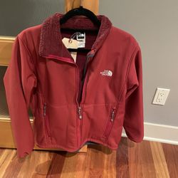 Summit series  The North Face Fleece Lined Jacket   Men’s medium 