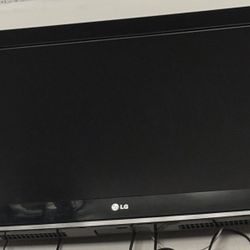 LG 32 inch TV