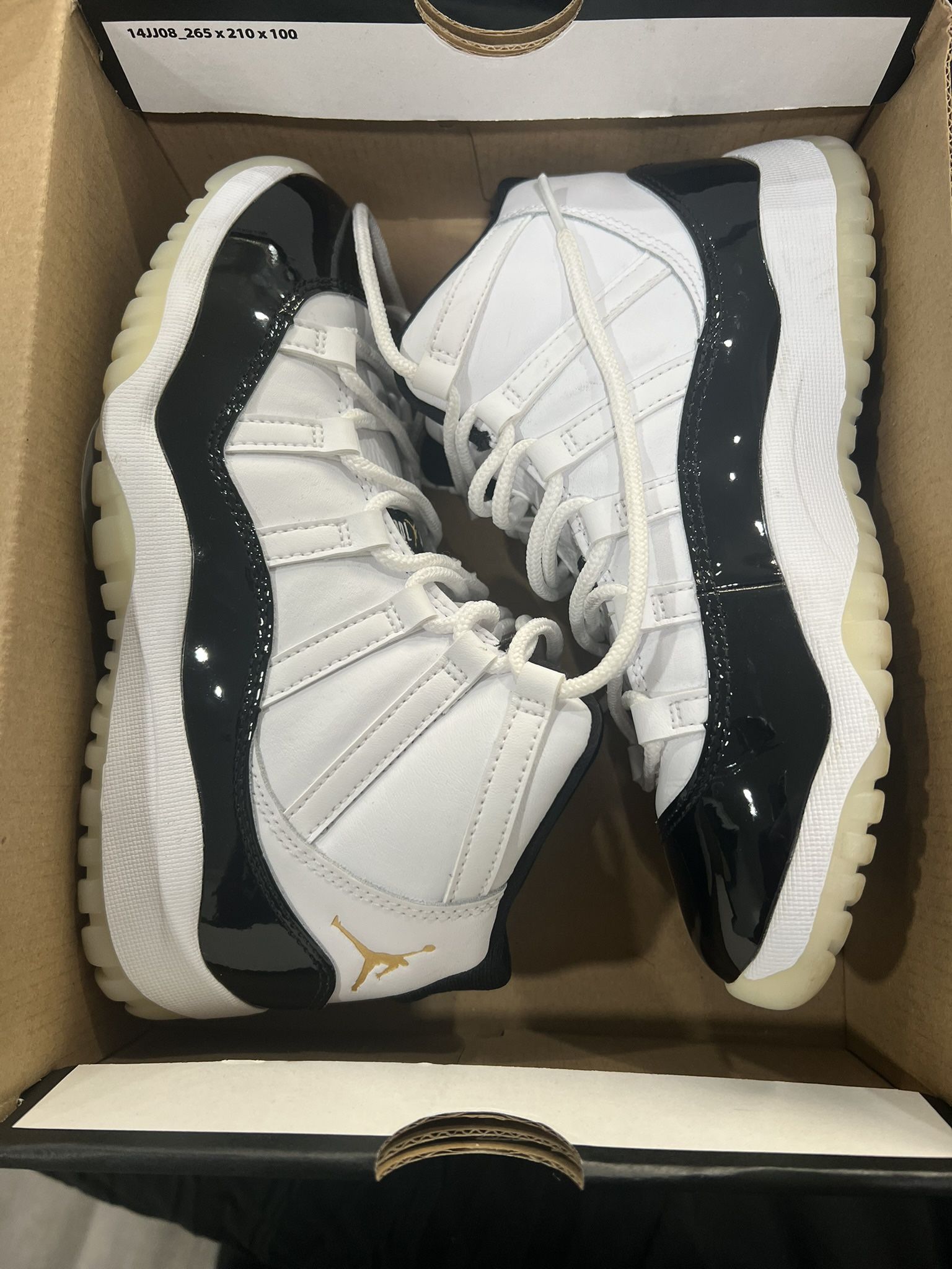 Jordan Retro 11