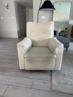 Pottery Barn Paxton Recliner