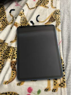 iPad 10th gen
