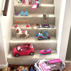 Huge Lot Of Barbie Toys! Cruise Ship, Ambulance, House, Helicopter, Gymnastics Set, Dolls & More! ($105 For All)