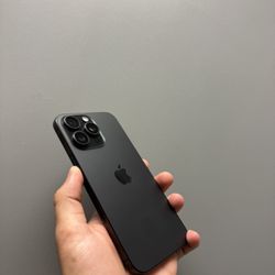 iPhone 15 Pro max 256GB. Unlocked. 