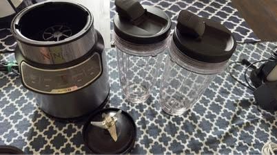 Ninja Blender with Two Cups