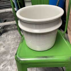 Large Ceramic Pot 