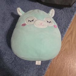 Squishmallows llama