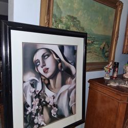 TAMARA DELEMPICA PRINT BEHIND GLASS,